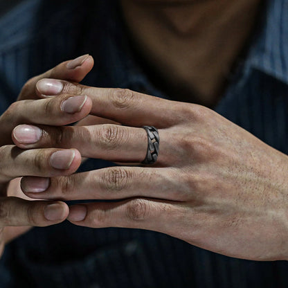 Ring For men Vintage Oxidized Stainless Steel Men Rings, Links Shaped Finger Band, Punk Rock Male Alliance Anillo