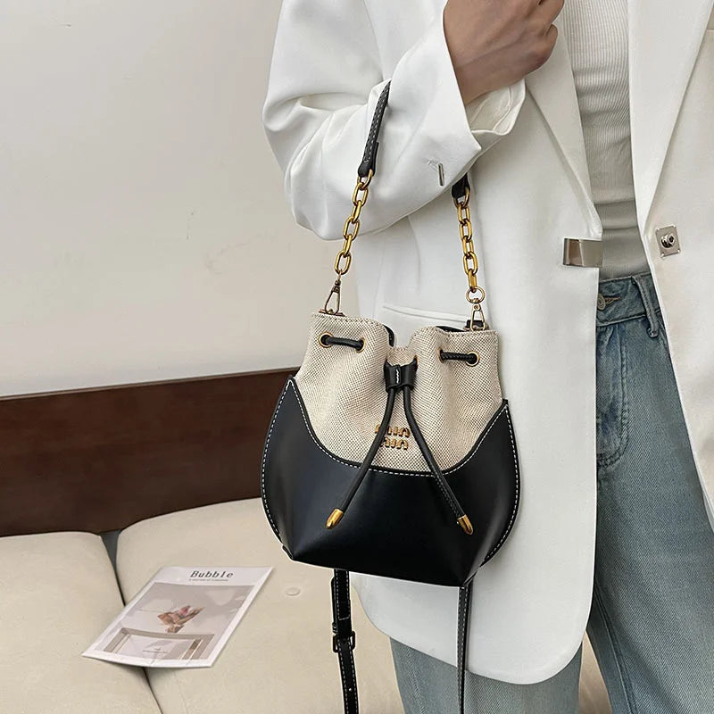 Handbag Crossbody Bag Large Capacity Bucket Bag Girls Fashion Handbag Shoulder Bag Chain Decoration