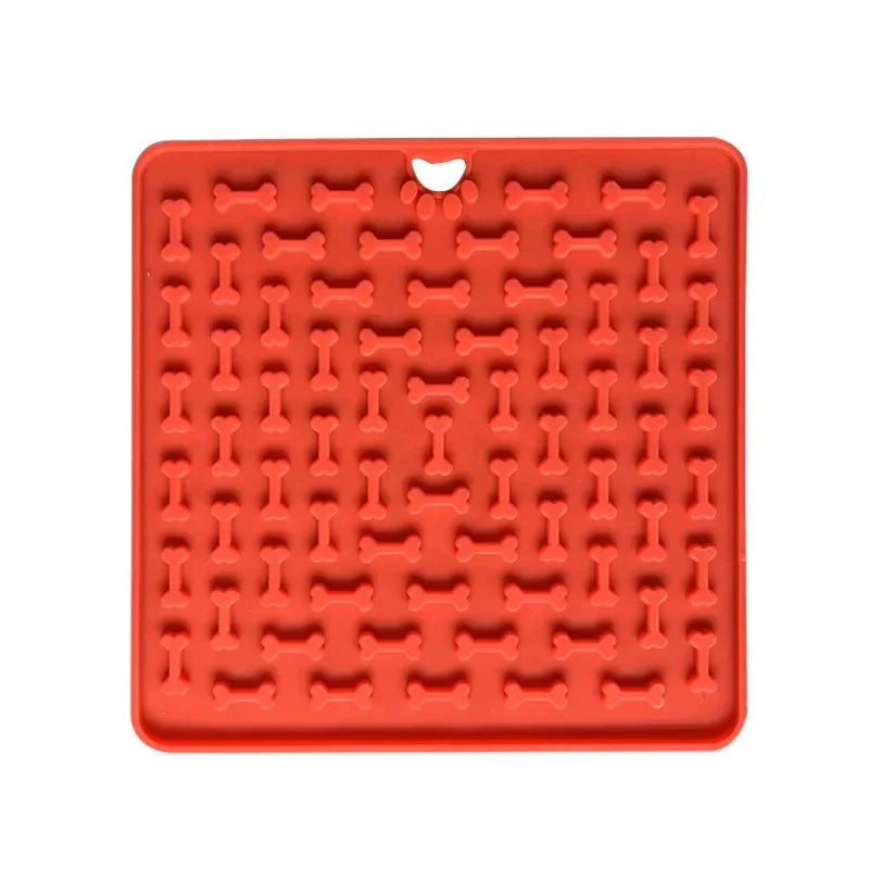 Pet Supplies Dog Silicone Distracted Licking Food Pad pet Slow Food Bowl Sucker Placemat Pet Anti-slip Anti-choking Eating Gear