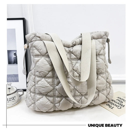 Handbag Fashionable Women's Tote Bag Large Shoulder Tote Bag Drawstring Closure Quilted Cloud Tote Bag