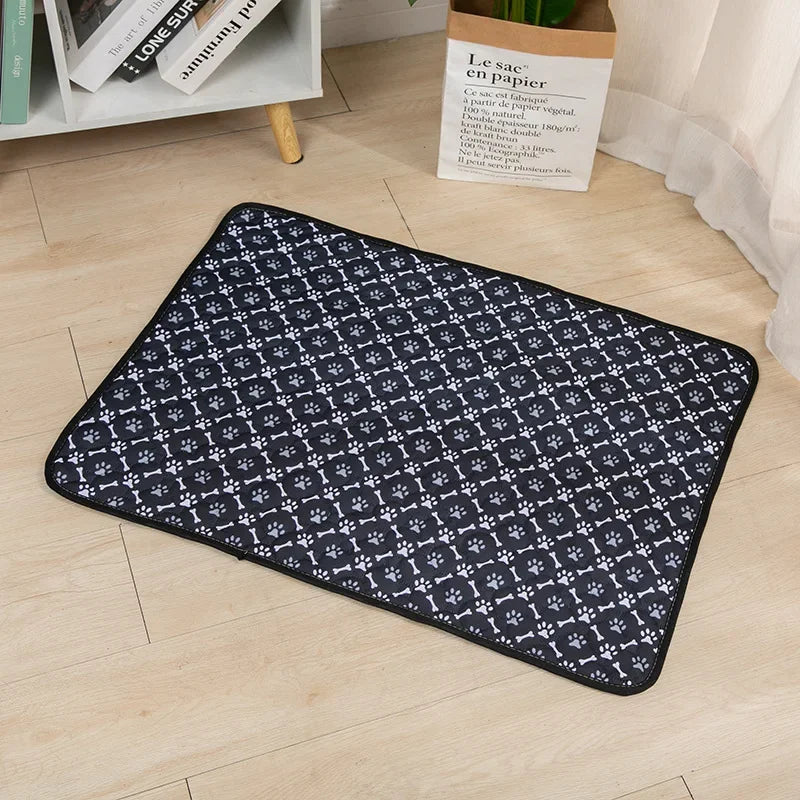 Pet Blankets Dog Urine Pads Washable Reusable Anti Slip Pet Pee Pad Puppy Training Pad Pet Bed Urine Mat for Car Seat Cover Pet Supplies