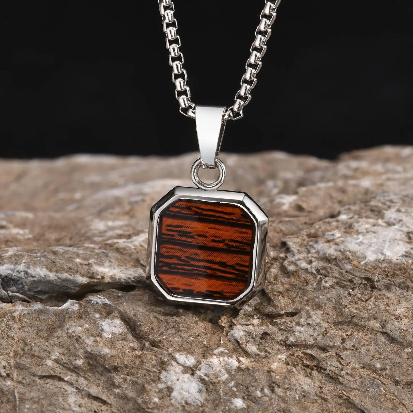 Pendant for Men Gentle Wooden Textures Pendant Necklaces Geometric Square Charms Necklaces Simple Wood Vintage Collar Jewelry