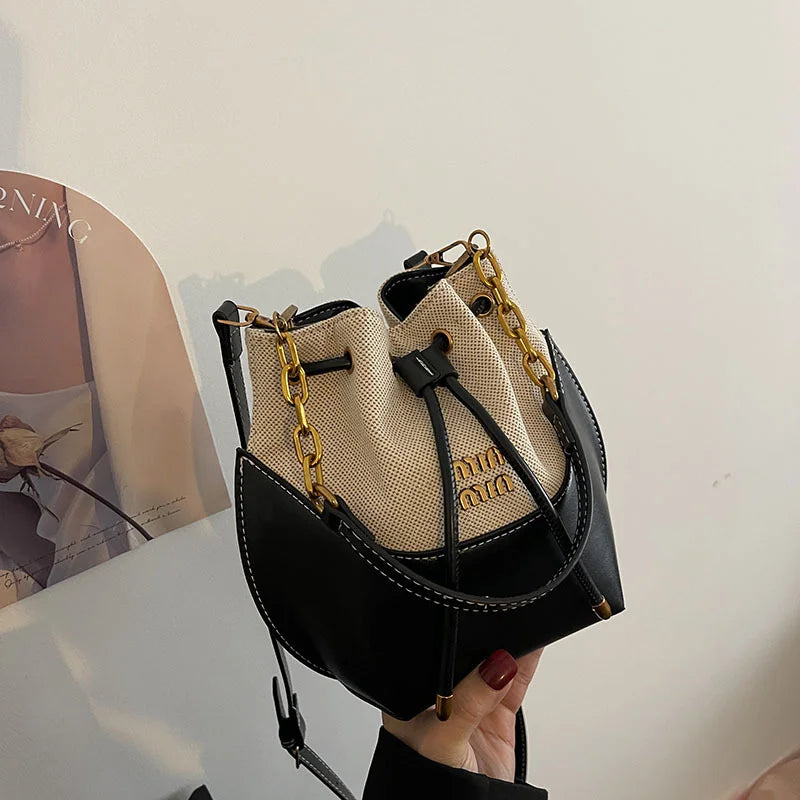 Handbag Crossbody Bag Large Capacity Bucket Bag Girls Fashion Handbag Shoulder Bag Chain Decoration